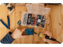 Componentes da vista superior para fazer um robô